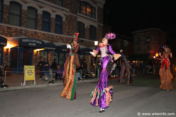 Universal_Mardi_Gras_Parade_020