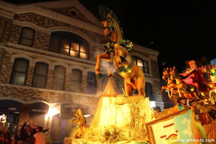 Universal_Mardi_Gras_Parade_043