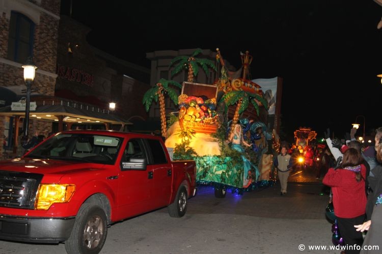 Universal_Mardi_Gras_Parade_079