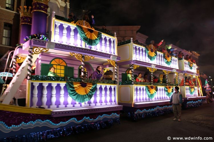 Universal_Mardi_Gras_Parade_119