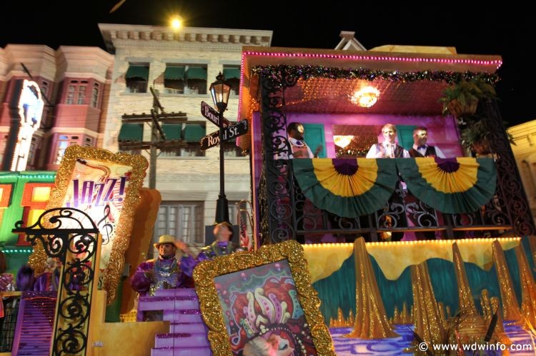 Universal_Mardi_Gras_Parade_152