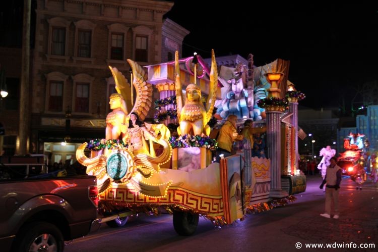 Universal_Mardi_Gras_Parade_165