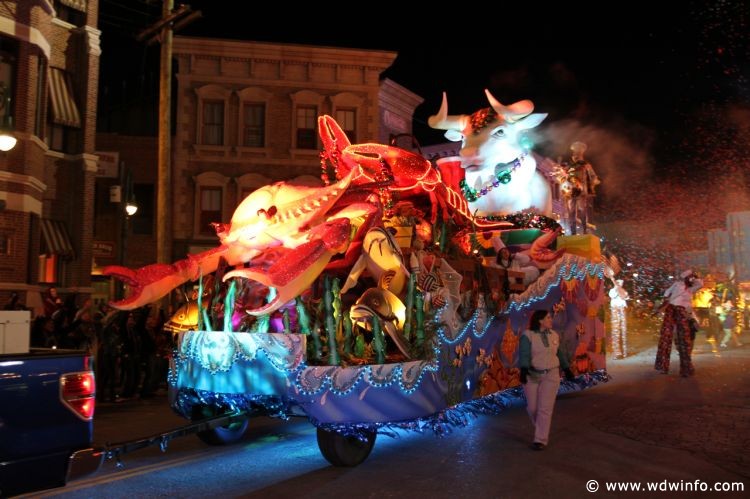 Universal_Mardi_Gras_Parade_175