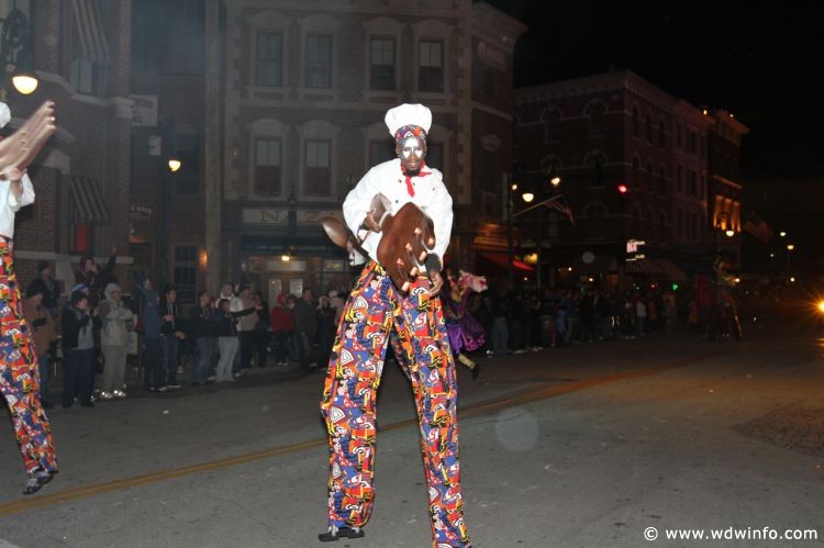 Universal_Mardi_Gras_Parade_179