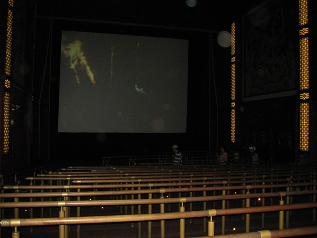 Waiting area inside Great Movie Ride