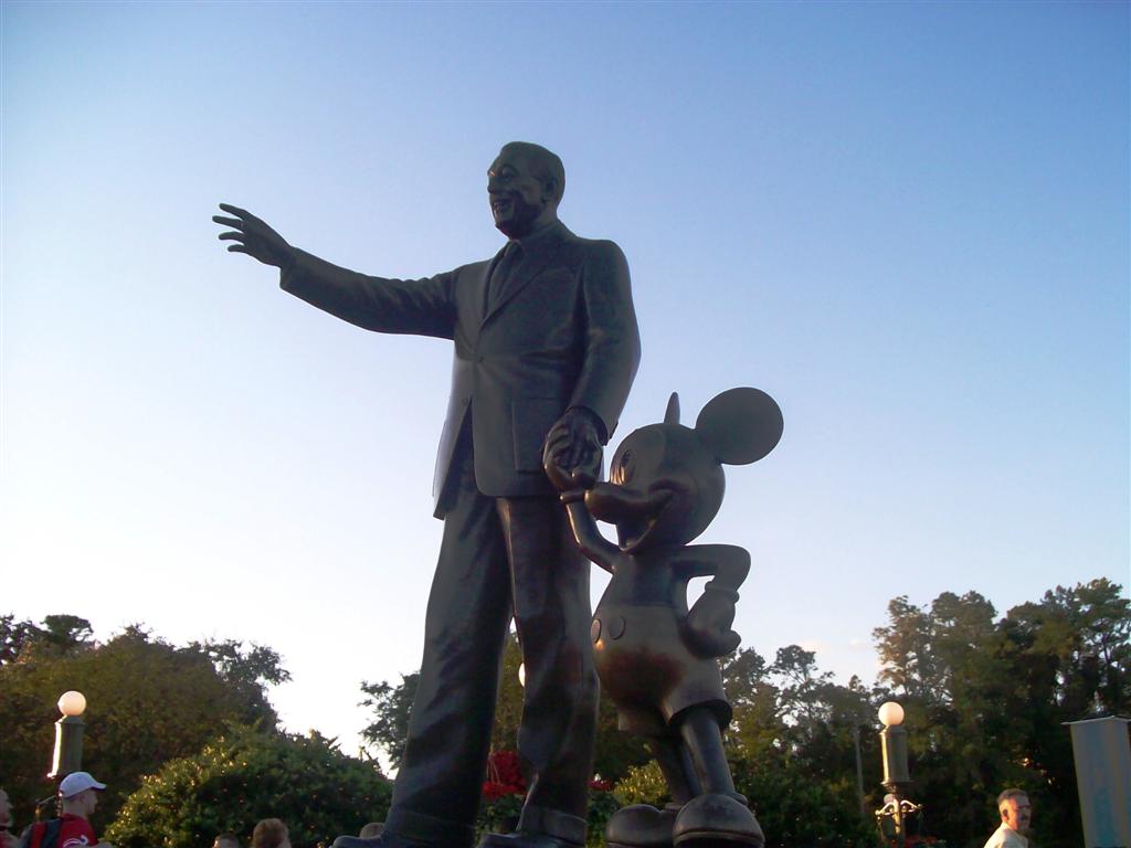 Walt and Mickey welcome