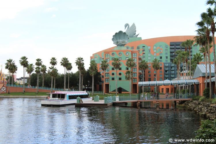 Walt_Disney_World_Swan_58