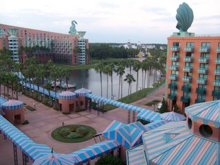 WDW Swan