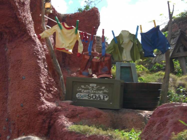 wdw152