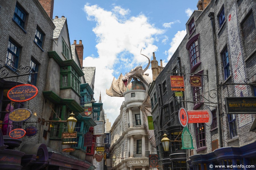 WDWINFO-Universal-Diagon-Alley-001