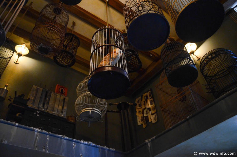 WDWINFO-Universal-Diagon-Alley-Harry-Potter-Eyelops-001