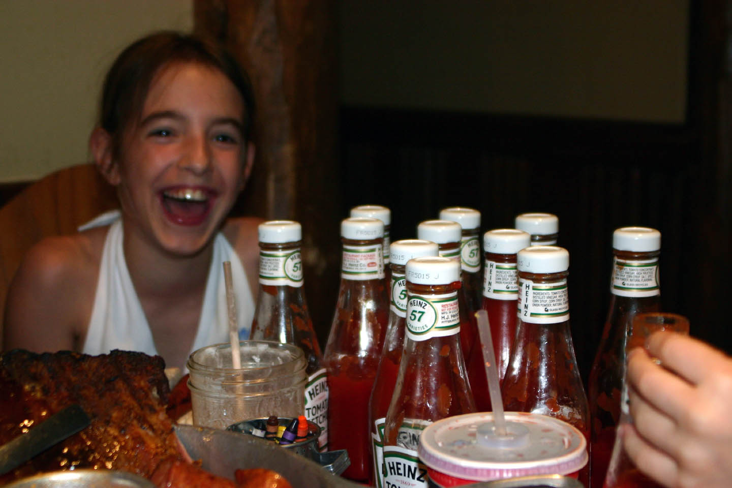 We need ketchup!