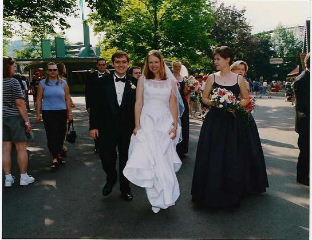 Wedding party at Kennywood