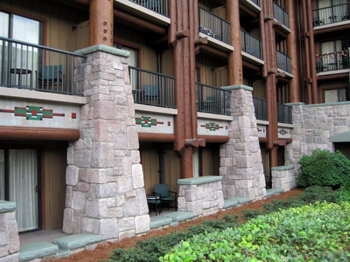 Wilderness Lodge 1