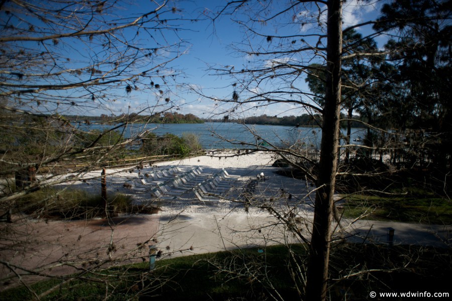 Wilderness-Lodge-deluxe-room-008