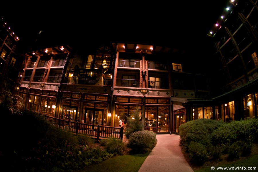 Wilderness-Lodge-Resort-001