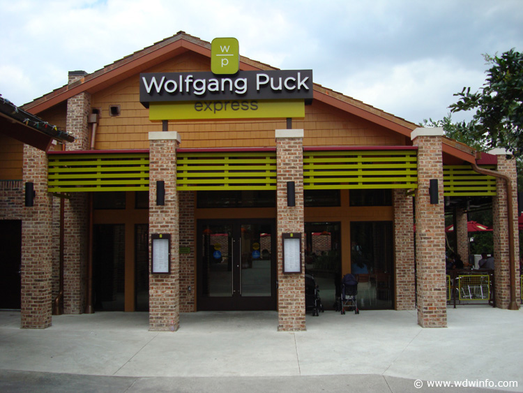 Wolfgang-Puck-Express01