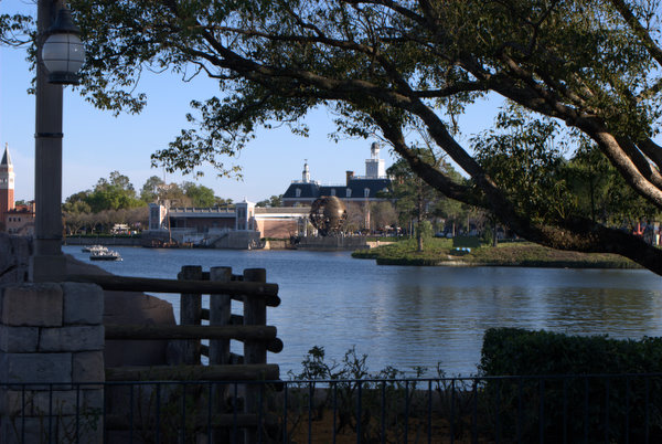 WS and Illuminations globe