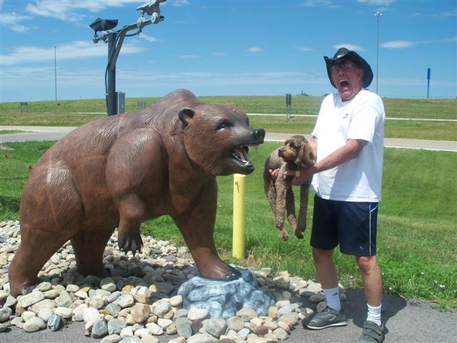 WY---Grizzly repellant