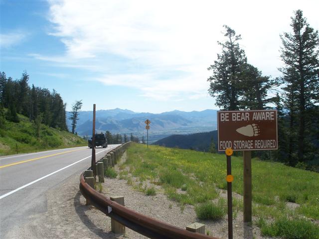 WY