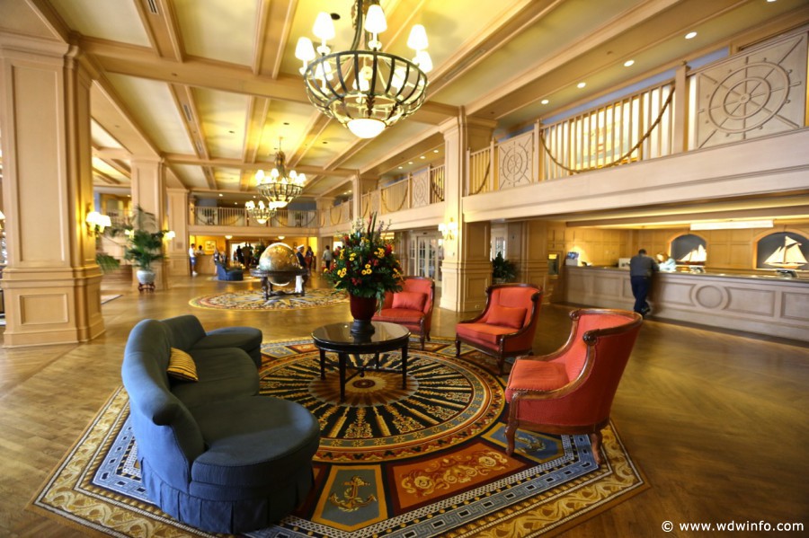 Yacht-Club-Lobby-10