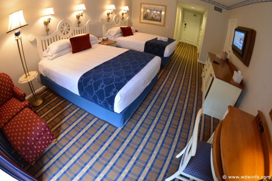 Yacht-Club-Standard-Room-24