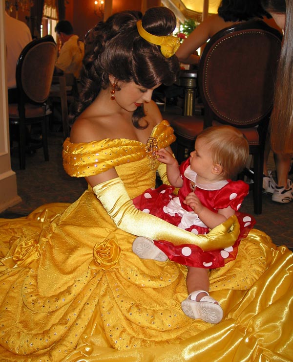 YellowDressBelle