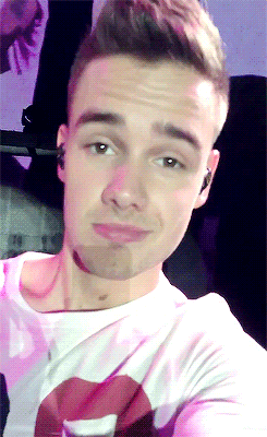 tumblr_mmsz45jrs61rqvriio1_250.gif