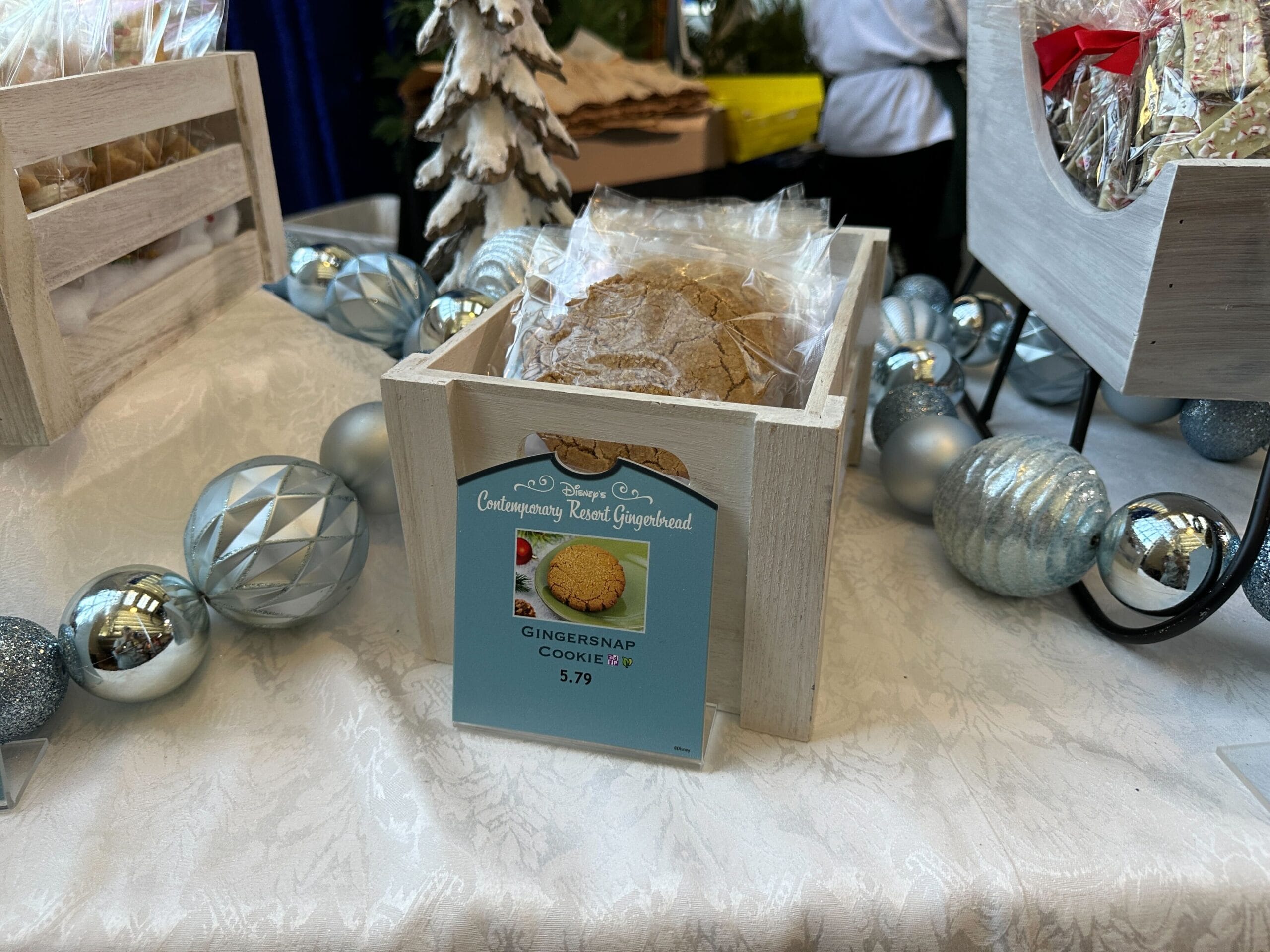 Gingersnap Cookie - $5.79