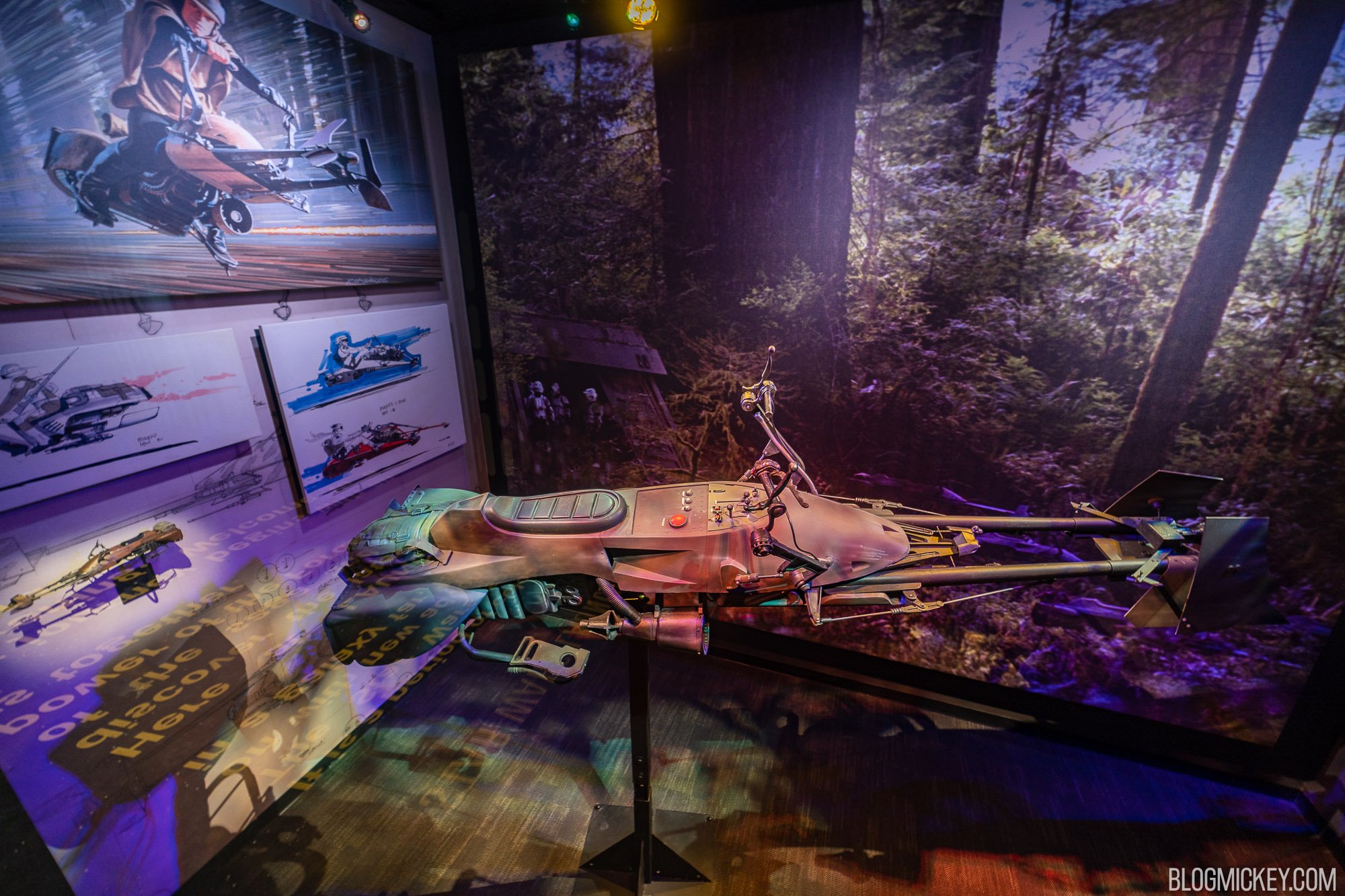 star-wars-launch-bay-podracer-removed-3.jpg
