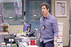 tumblr_mms15iGtG21s5v7cyo2_250.gif