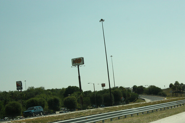 534063417_HAt5k-M.jpg