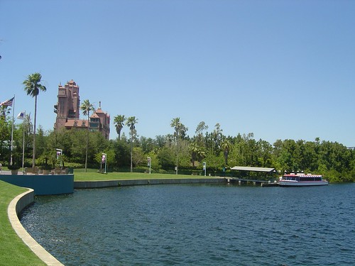 157762145_37890aa701.jpg