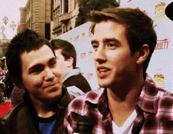 tumblr_lx35dl3u8O1r7q0d0o1_250.gif