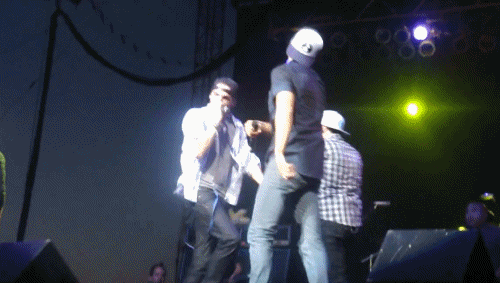 tumblr_lpk8pvwfel1qe180do1_500.gif