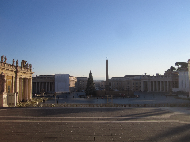 st_peters_square_empty_resized.png