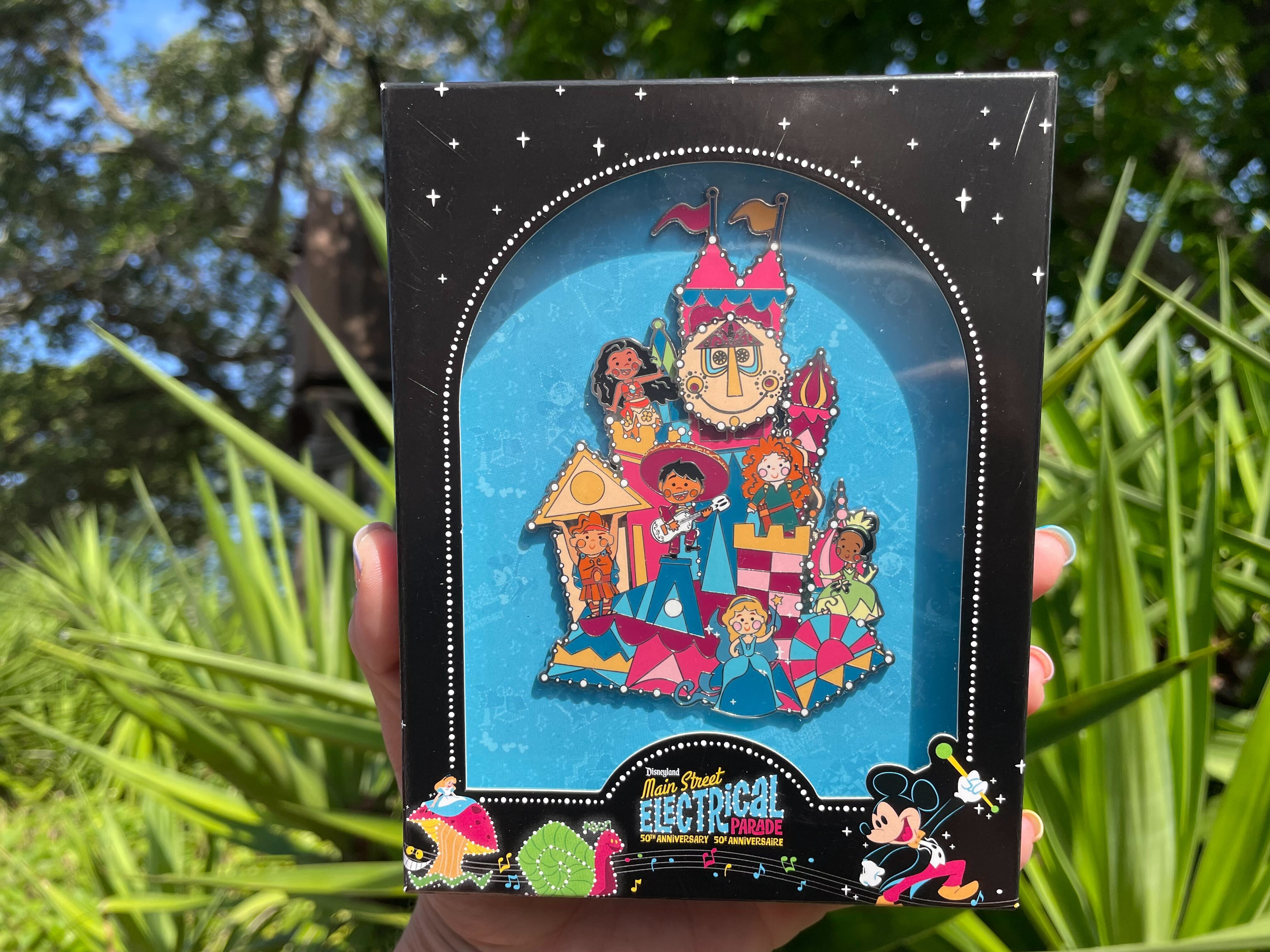main-street-electrical-parade-50th-jumbo-pin-1.jpg