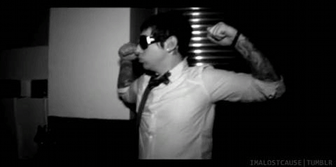 tumblr_lq1spf3al41qd6r9mo1_500.gif