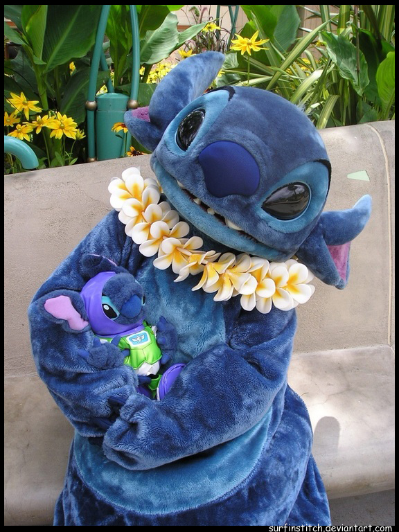 Stitch_by_surfinstitch.jpg