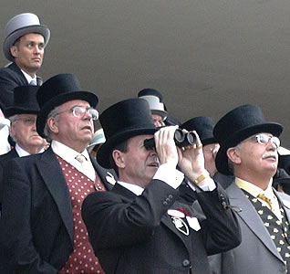 Spectators.jpg