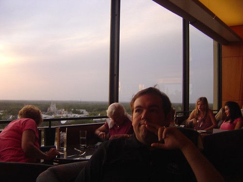 165871765_6594ef4979.jpg