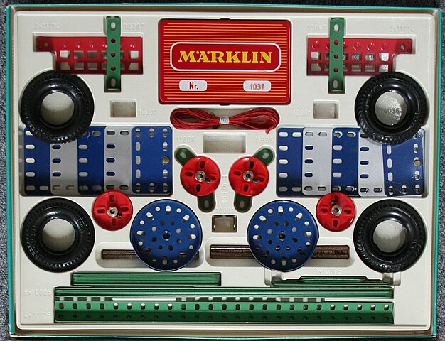 626px-Märklin_neu.jpg