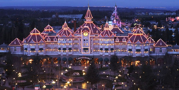 disneyland-hotel-new-2x1.jpg