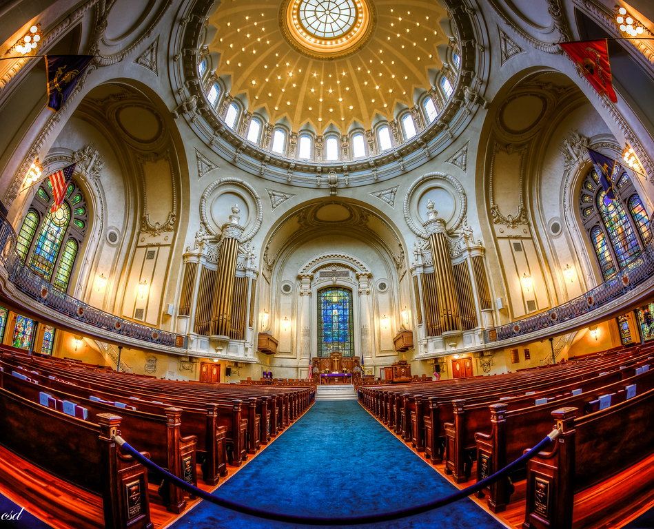 Chapelzoom2-XL.jpg