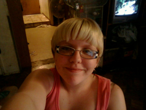 New_haircut_by_HaveUHuggedYourLlama.jpg