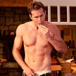 tumblr_lp8pbzhMfM1qa9vqgo2_250.gif