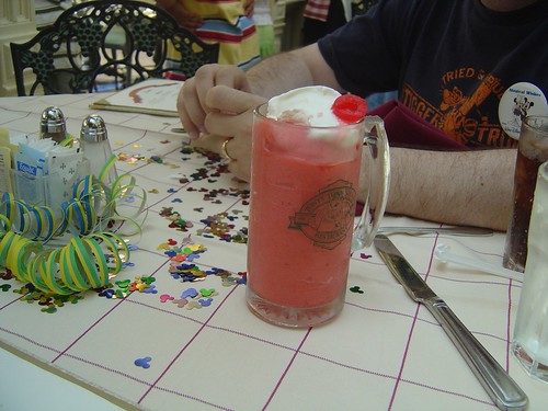 154564531_093d293830.jpg