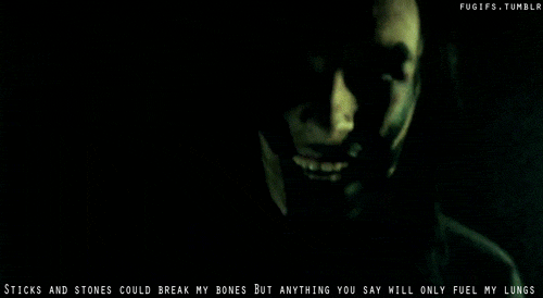 tumblr_lpa77oeOvF1qdusl5o1_500.gif