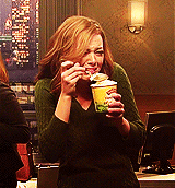 tumblr_m8x9b7i42j1r5jmsl.gif