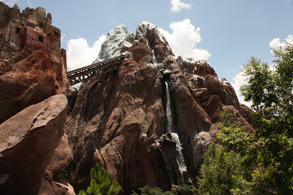600770860_dxfL2-M.jpg